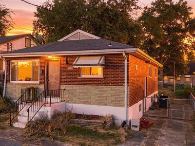 113 E Cartwright Ave