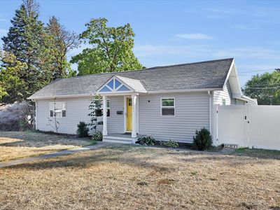 3904 E Frederick Ave