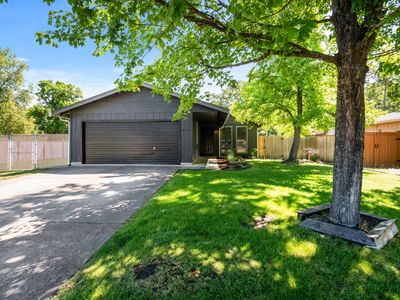 Property at 557 Glenn Way, Central Pt, OR