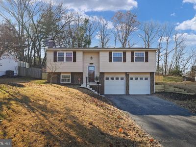 16012 Normandy Ct