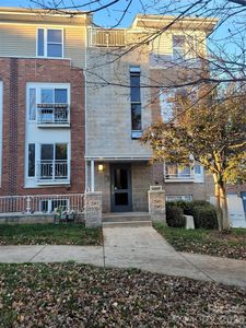 3539 Warp St