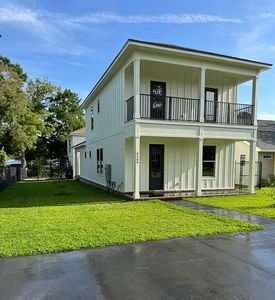 3109 E Gonzalez St