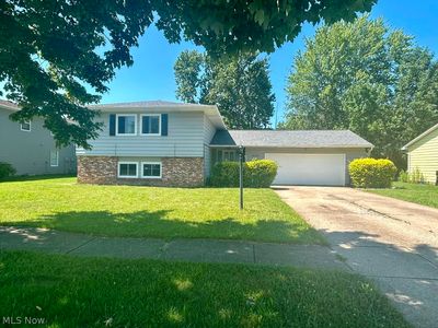 Property at 126 Hemlock Dr, Elyria, OH