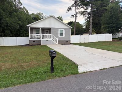 106 Beam St