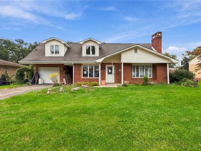 712 William Dr