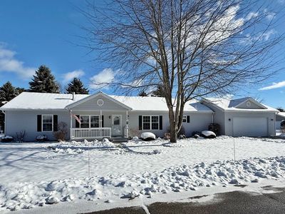Property at 7750 Sunset Shores Dr, Stanwood, MI