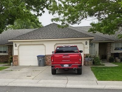 705-707 Jamie Dr