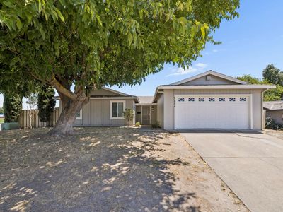 5884 Revelstok Dr
