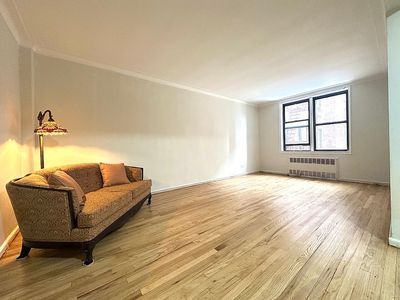 3060 Ocean Ave APT 2C