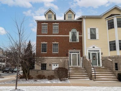 Property at 7955 Williamsburg COURT UNIT 101, Bristol, WI