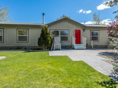 Property at 25020 Highway 6, Bishop, CA