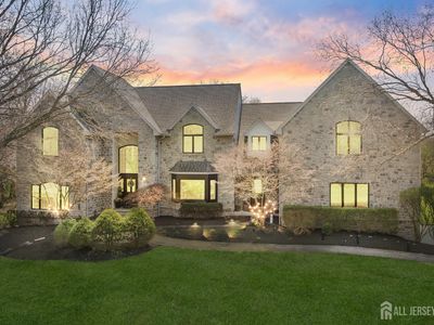 25 Carsdale Dr
