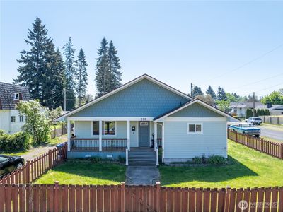 Property at 928 W Cherry Street, Centralia, WA