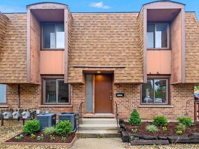 12752 S Kenneth Ave #C