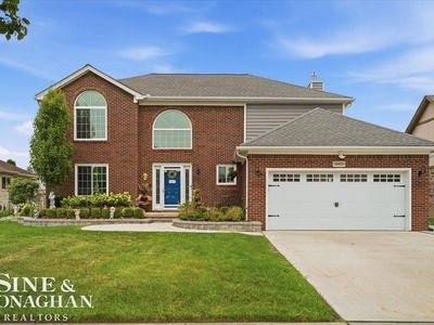 35435 Saint Clair Dr