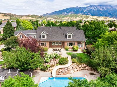 6167 W Valley View Dr