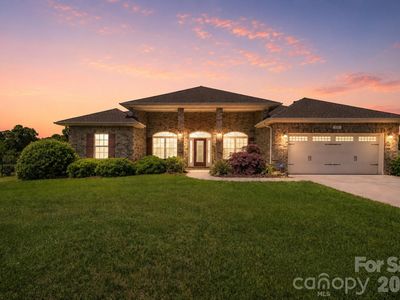 126 Tall Fern Loop