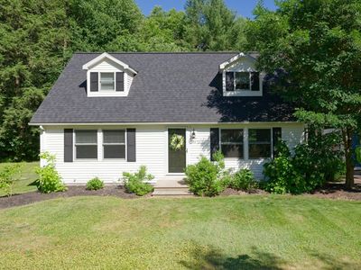 Property at 24 Woodland Rd, Uxbridge, MA