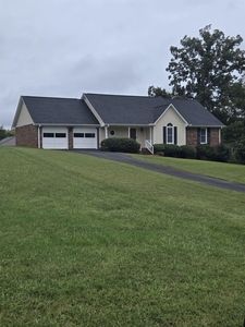 Property at 175 Parris Ridge Dr, Boiling Springs, SC