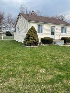 Property at 18391 Masonic Blvd, Fraser, MI