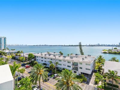 7910 Harbor Island Dr APT 704