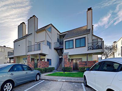 3121 Sondra Dr APT 208