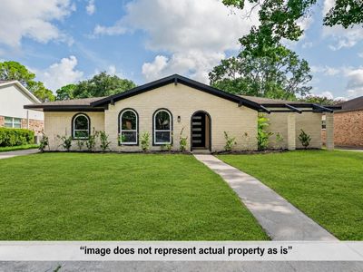6114 Valkeith Dr