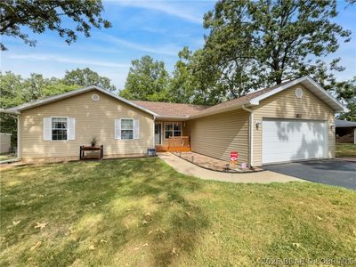 Property at 697 Panoramic Dr, Camdenton, MO