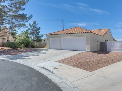 4817 Wind Break Ln