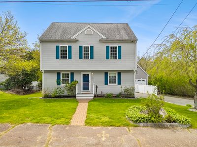 64 Railroad Ave
