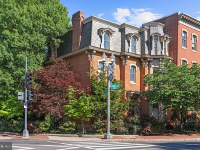 19 Logan Cir NW APT 300