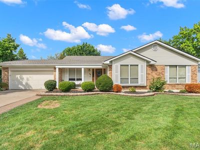 Property at 37 Great Lakes Dr, Saint Peters, MO