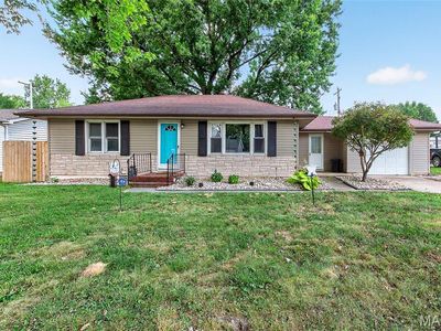 313 W Lincoln Ave