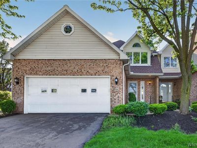 232 Niagara Shore Dr