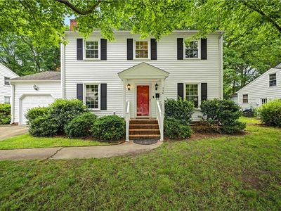 758 Village Green Pkwy