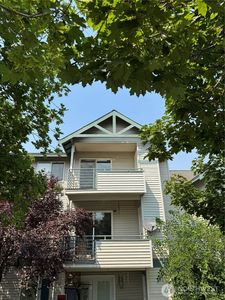 667 4th Street NE #L301