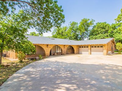905 W Mississippi St
