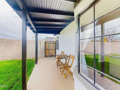 707 E UNIVERSITY Drive