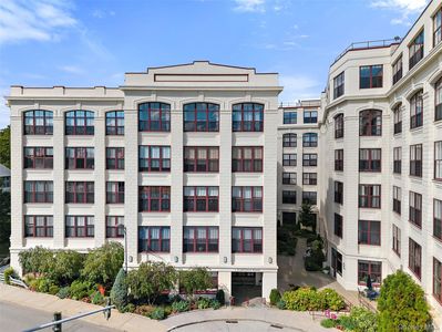 1 Scarsdale Road #403