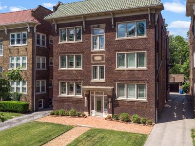 Property at (Undisclosed Address), Lakewood, OH