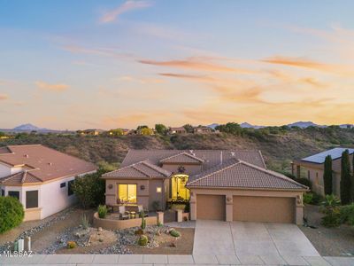 2209 W Calle Cacillo