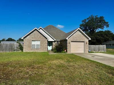 700 Memorial Dr