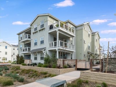 915 Madonna Rd UNIT 201