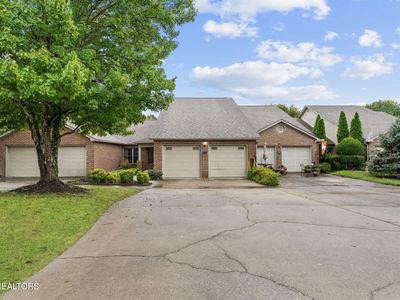 630 Sunrise Cir