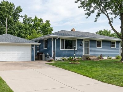 6132 Edgewood Ave