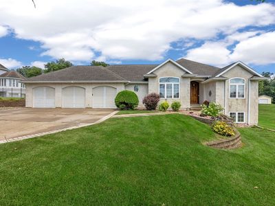 8401 Santa Maria Dr SW