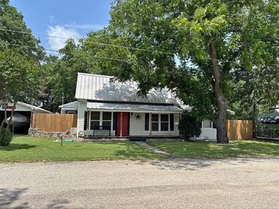 525 W Elm St