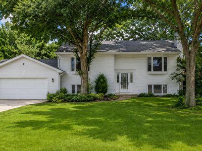 Property at 328 Birchdale Rd, Perrysburg, OH