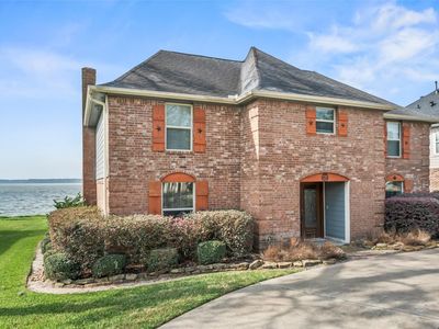 3623 Shore Shadows Dr