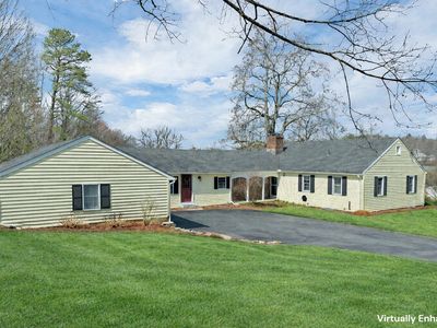 7 Pinecrest Drive